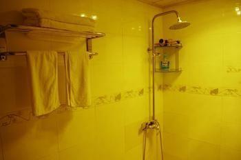 Nanshan Cottage Hotel Baisha (Yunnan) Exterior photo