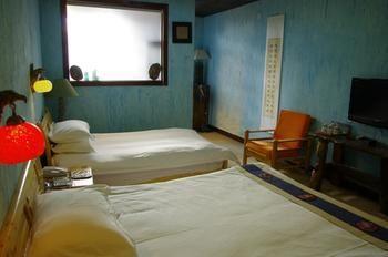 Nanshan Cottage Hotel Baisha (Yunnan) Exterior photo